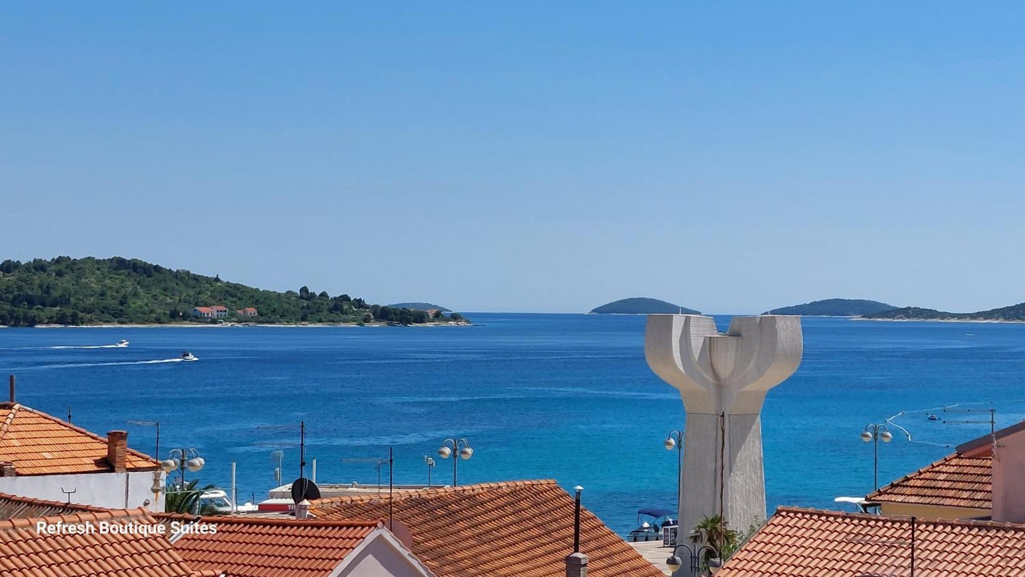 Refresh Boutique Suites - Central Point Vodice Habitación foto