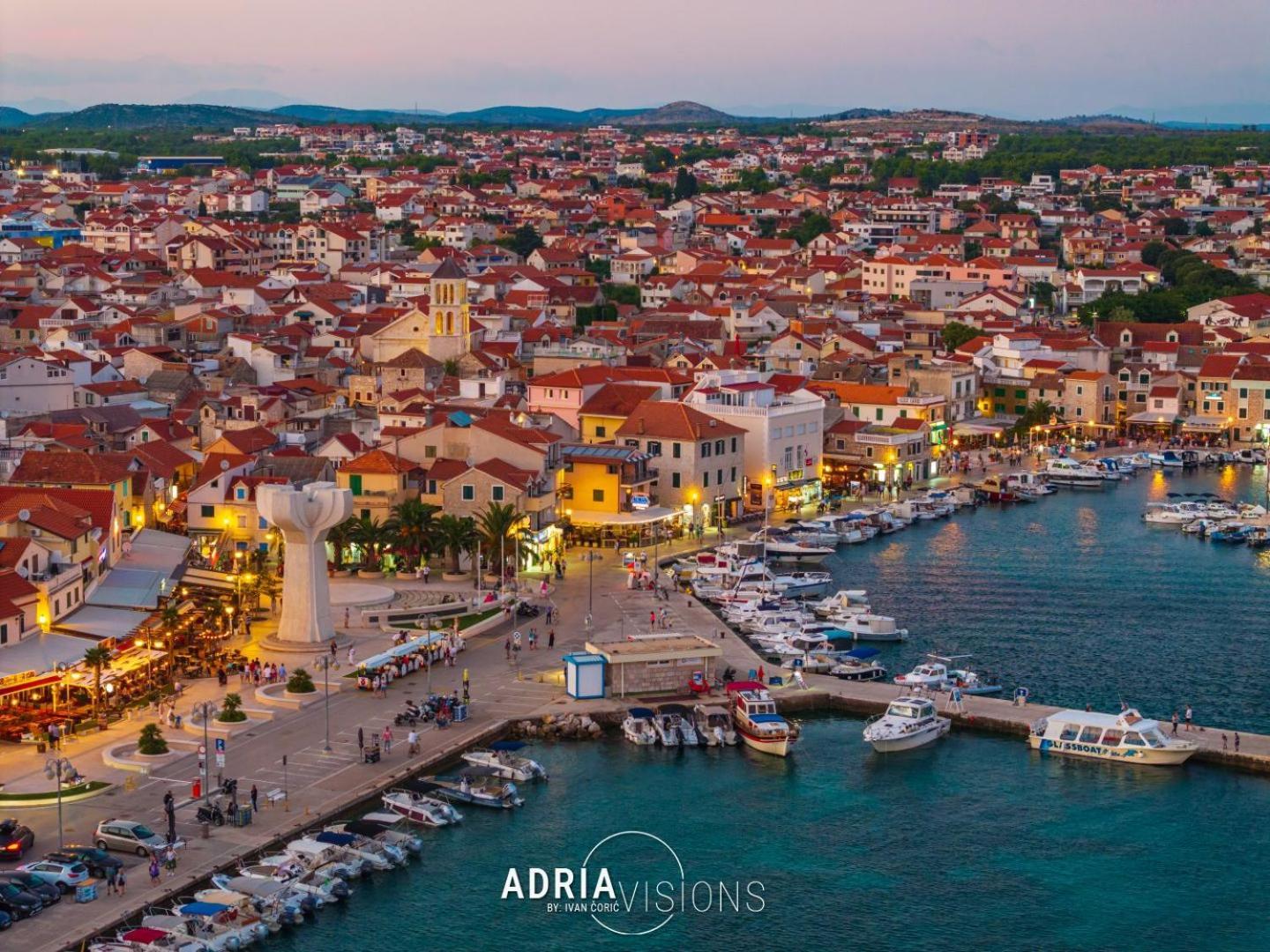 Refresh Boutique Suites - Central Point Vodice Exterior foto